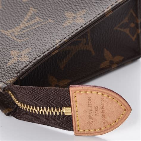 louis vuitton washbag|louis vuitton toiletry pouch 15.